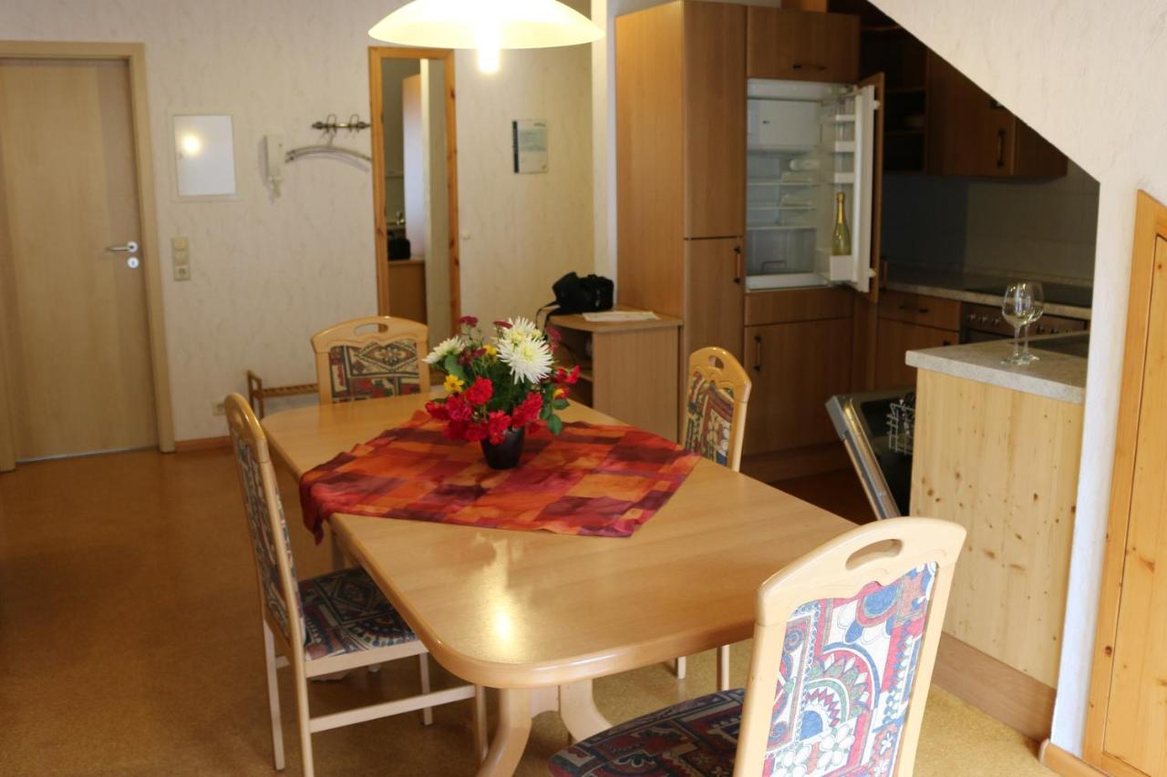 Weingut & Strausswirtschaft Vogel Appartement Vogtsburg Buitenkant foto