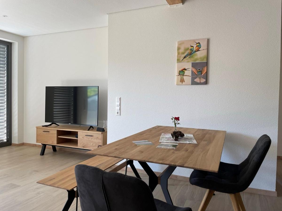 Weingut & Strausswirtschaft Vogel Appartement Vogtsburg Buitenkant foto