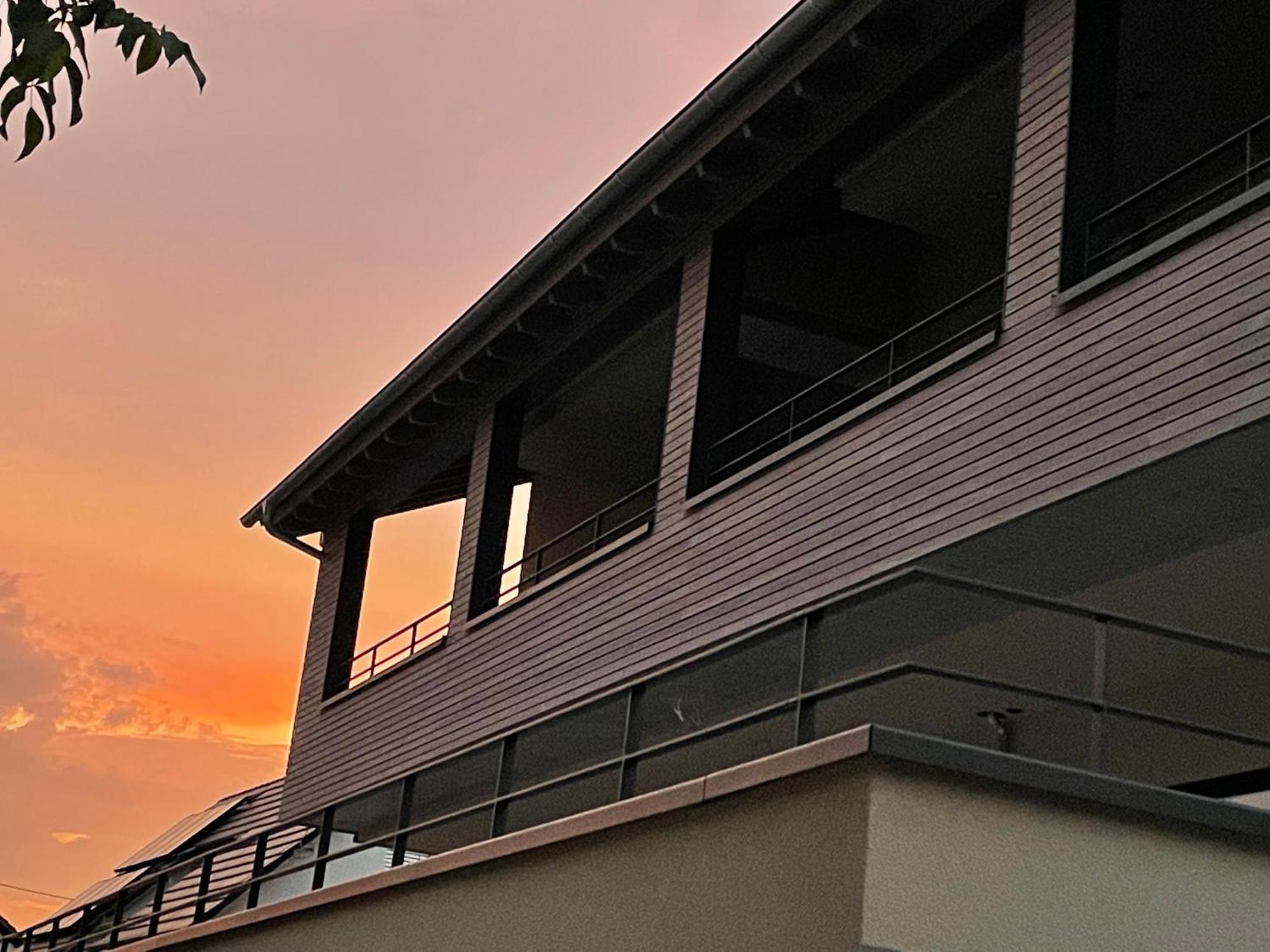 Weingut & Strausswirtschaft Vogel Appartement Vogtsburg Buitenkant foto