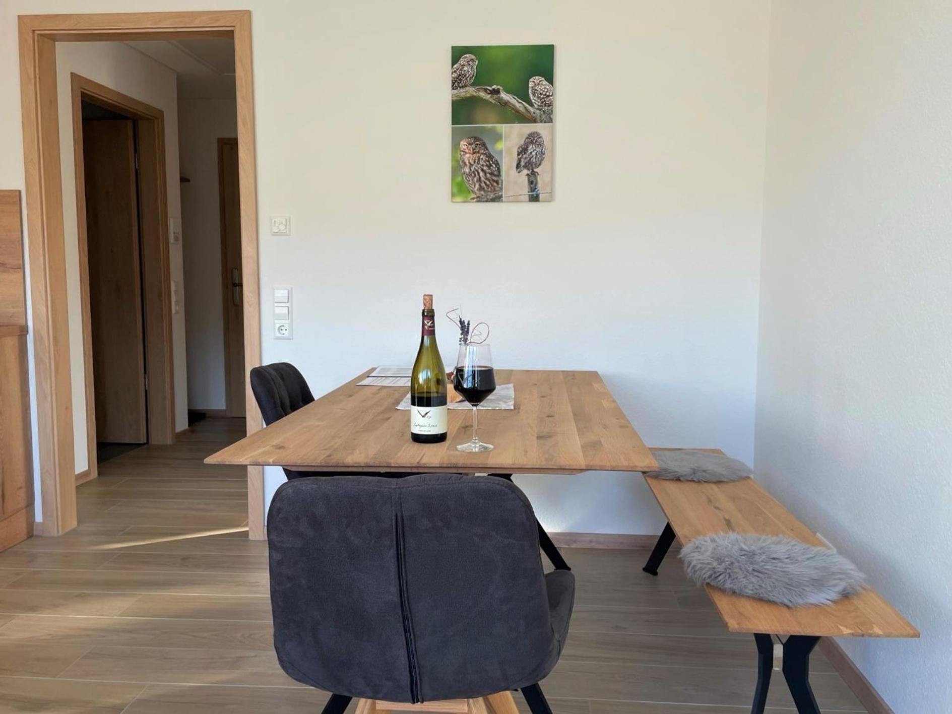 Weingut & Strausswirtschaft Vogel Appartement Vogtsburg Buitenkant foto
